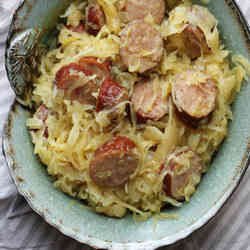 10.-Crock-Pot-Apple-and-Sauerkraut-Kielbasa-10-Quick-and-Easy-Paleo ...