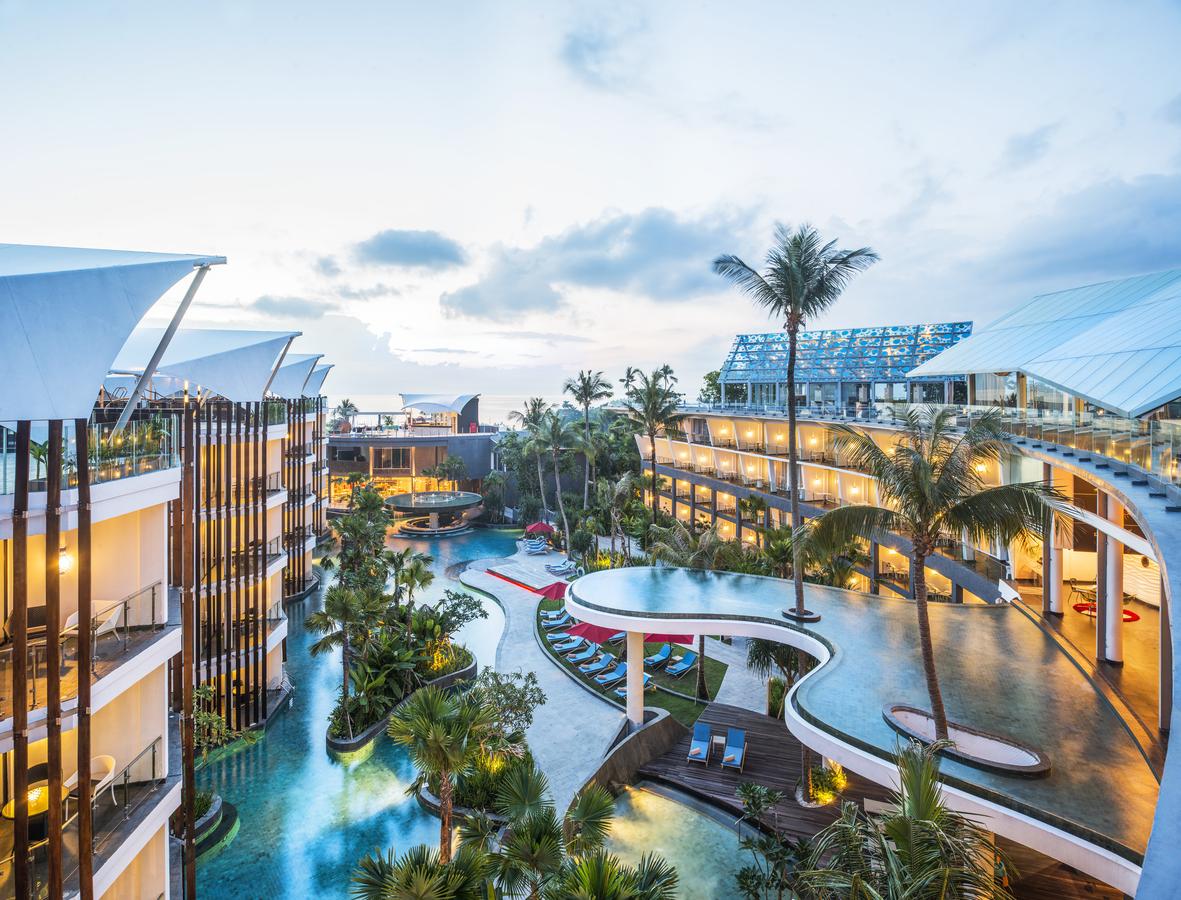 20 Great Bali Hotels: Le Meridien Bali Jimbaran Hotel